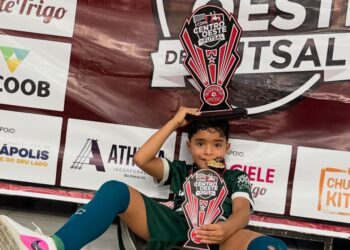 Anapolino vira artilheiro do Goiás sub-8 em torneio de futsal disputado na cidade