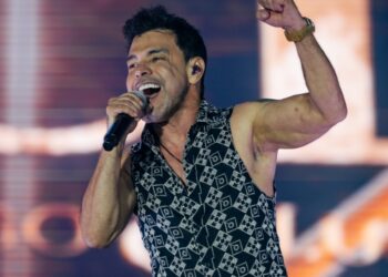 Zezé Di Camargo retoma agenda e anuncia cinco apresentações do ‘Rústico’ em nove dias