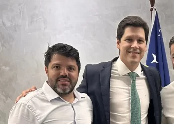 “Anápolis saberá reconhecer o empenho que tem dedicado à cidade”, diz Márcio Corrêa a Daniel Vilela