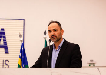“Com esse novo contrato, não vamos ter problema de coleta de lixo”