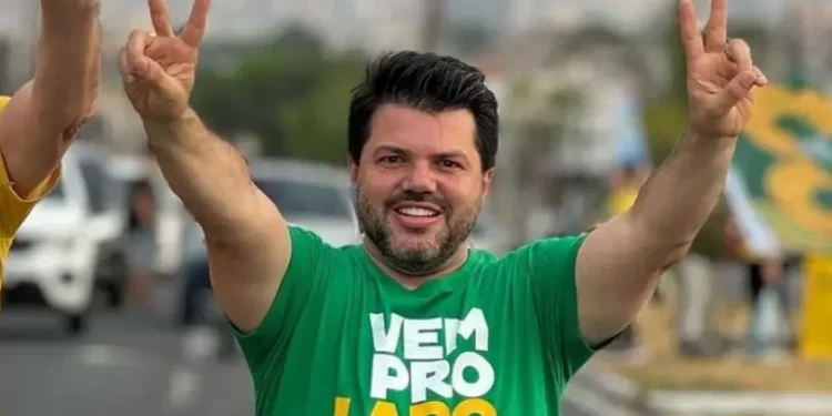 PL passa PT e PSDB em ano eleitoral e é o segundo com mais filiados