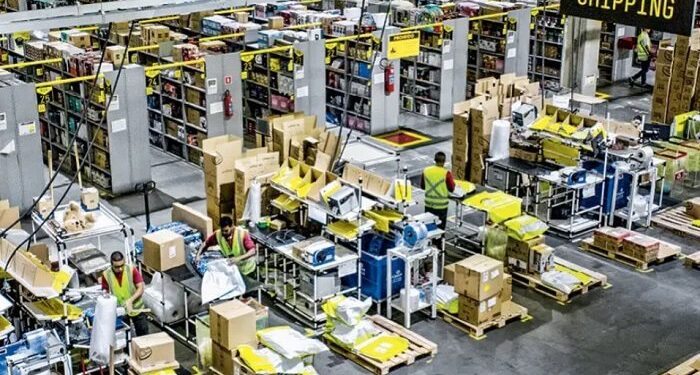 Daniel Vilela assina decreto que abre caminho para Mercado Livre e Shopee em Anápolis