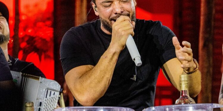 Wesley Safadão lança DVD “Meu Forró É Mundo” com inéditas, regravações e participações de Zé Vaqueiro e mais