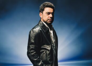 “Irmão da Lua, Amigo das Estrelas”: Zezé di Camargo lança clipe de música que reconquistou o Brasil, nesta quinta (30)