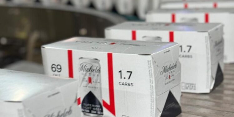 Ambev registra maior volume de vendas de cerveja no primeiro trimestre no Brasil