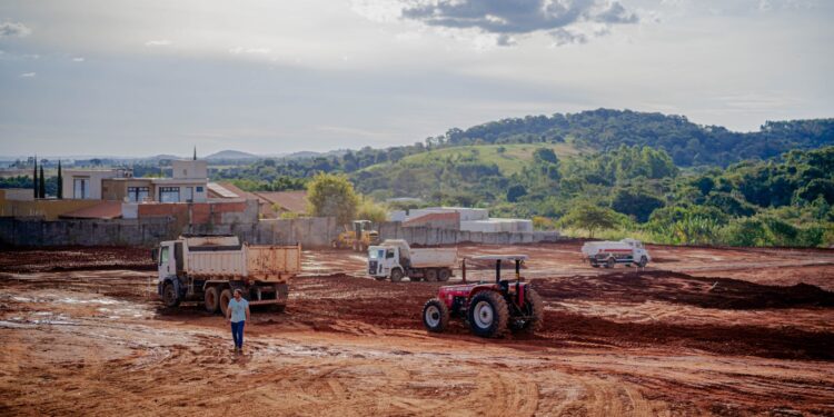 Márcio Corrêa anuncia mais 14 regiões que receberão moradias do Programa Construindo Sonhos