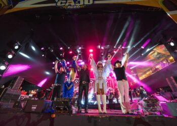 Banda Calcinha Preta leva multidão ao Forró Caju em apresentação histórica no São João