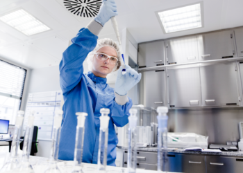 Expertise da UFG em Inteligência Artificial pode trazer avanço de ‘décadas em anos’, avalia polo farmacêutico