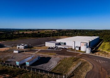 Prestes a iniciar atuação em Anápolis, Aurora EADI é reconhecido em premiação de Qualidade do Sindusfarma