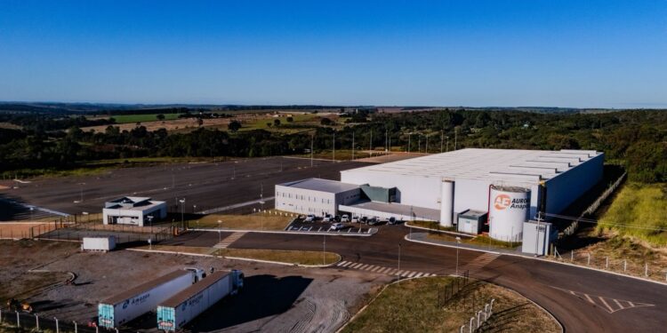 Prestes a iniciar atuação em Anápolis, Aurora EADI é reconhecido em premiação de Qualidade do Sindusfarma