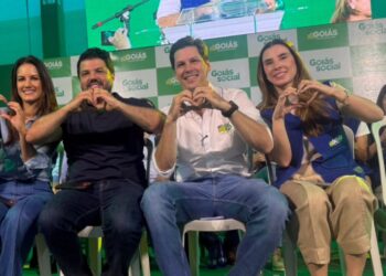 Márcio Corrêa anuncia moradias populares e escola em tempo integral