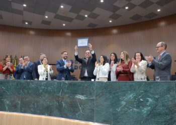 Em 30 dias, Vivian Naves homenageia dois ministros do STJ, do Maranhão e Piauí