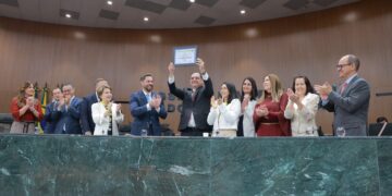Em 30 dias, Vivian Naves homenageia dois ministros do STJ, do Maranhão e Piauí