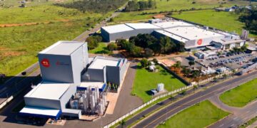 Nova fábrica de detergente em pó em Goiás recebe investimento superior a R$ 150 milhões