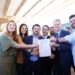 Ato simbólico marca entrega das ‘chaves’ do Centro de Convenções à prefeitura