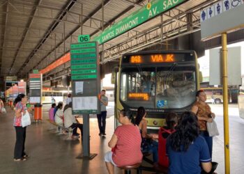 Trabalhadores do transporte coletivo rejeitam proposta da Urban e aprovam indicativo de greve