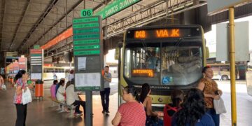 Trabalhadores do transporte coletivo rejeitam proposta da Urban e aprovam indicativo de greve