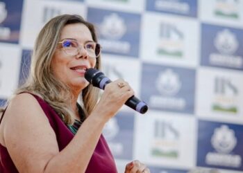 “Anápolis parou e agora recomeça em uma nova etapa”, diz secretária de Educação