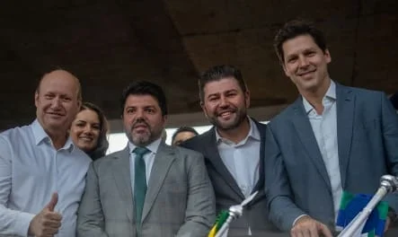 Daniel Vilela inaugura campanha em Anápolis ao lado de Márcio Corrêa e Amilton Filho
