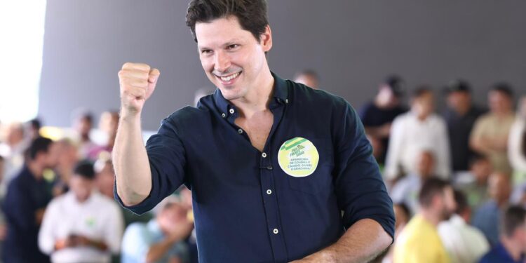 Daniel Vilela lidera com 45,8%, abre 21 pontos de Marconi, e já tem percentual para vencer no 1º turno