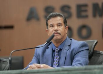Na volta a Alego, Coronel Adailton mostra serviço e aprova Dia do Opala e da Caravan