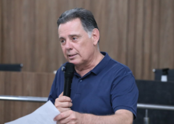 Justiça Eleitoral suspende impulsionamento de Marconi em postagem contra Daniel Vilela