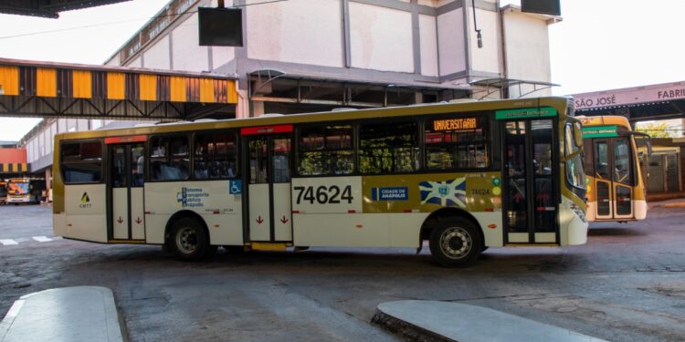 Urban chega a acordo com motoristas e evita greve no transporte coletivo