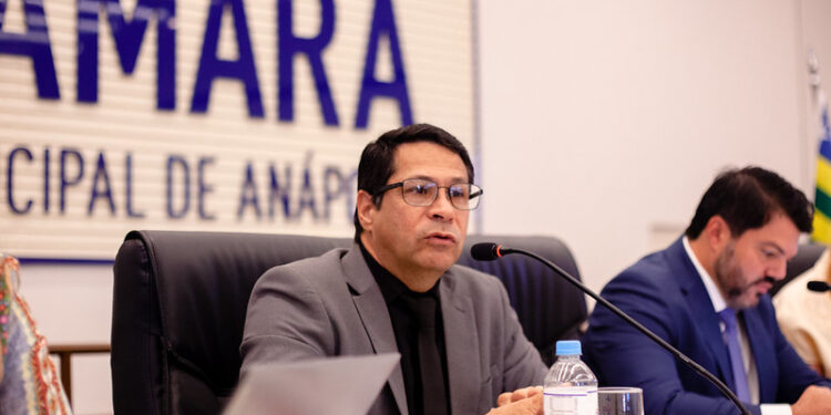 “Muito preocupante”, define secretário de Economia sobre futuro de Anápolis com reforma tributária