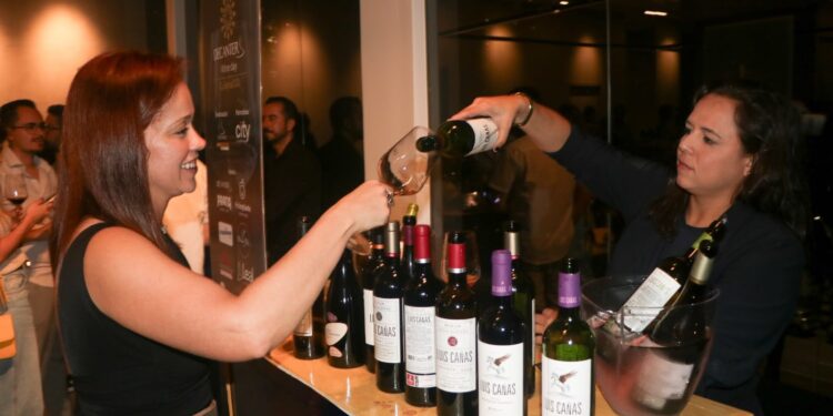 NB Steak recebe Decanter Wine Day nesta quinta-feira (24) com mais de 100 rótulos de dez países