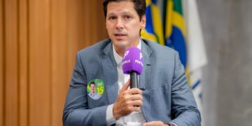 Na Acia, Daniel cita infraestrutura e qualificação como prioridades para Anápolis