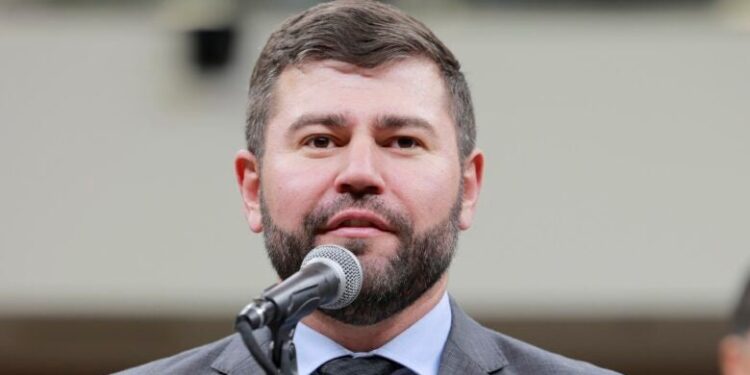 Na Alego, Amilton destinou R$ 16,5 milhões para Anápolis e teve olhar carinhoso para a educação