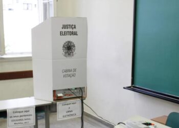Mulheres são maioria entre candidaturas com menos de 100 votos