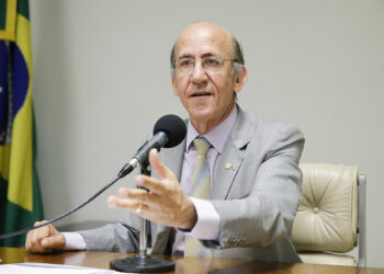 Rubens Otoni define conclusão de obras como prioridade do novo mandato