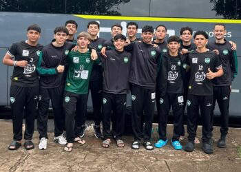 Time anapolino disputa maior competição de base de voleibol da América Latina