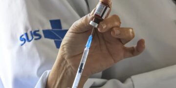 Saúde orienta pais sobre vacinação infantil contra doenças pneumocócicas